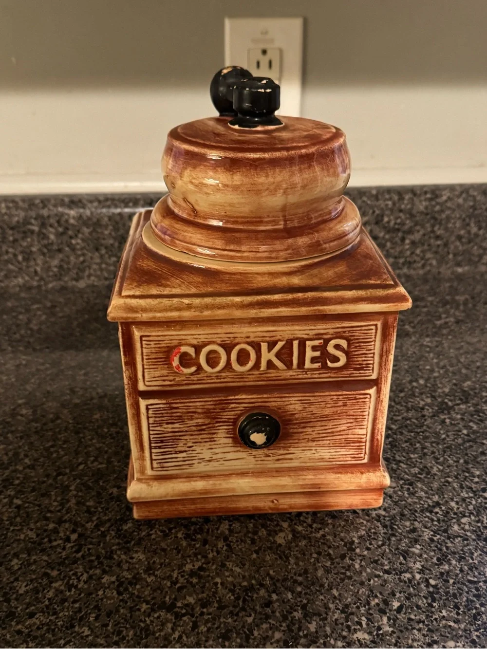 VTG McCoy Pottery Coffee Grinder Cookie Jar